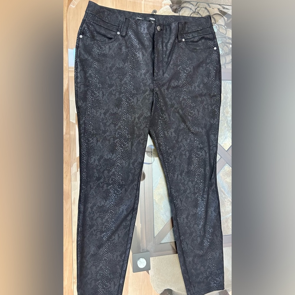 Simply Vera Vera Wang Black Textured Pants